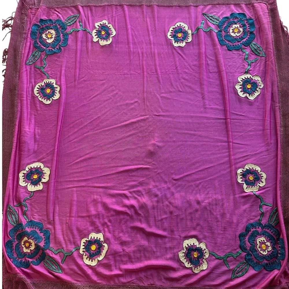 Vintage rayon embroidered fringe piano shawl